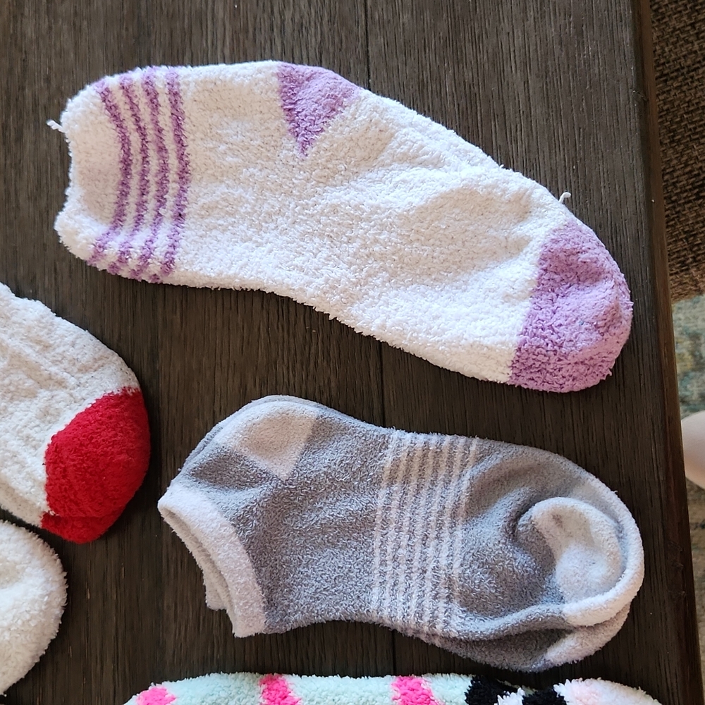 Variety Fuzzy Sock Bundle - Picture 4 of 9